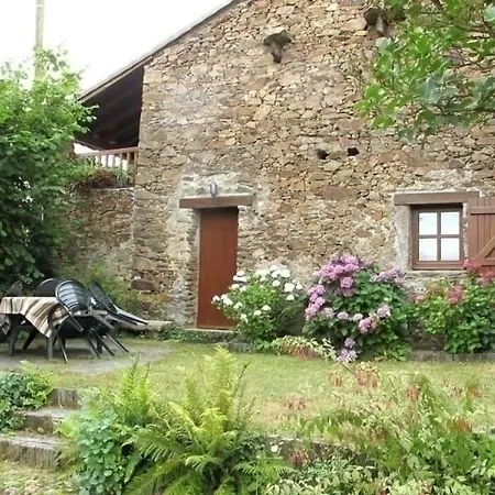 Saint 2 Vila